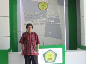 Wartawan Media Pertanian online www.sembadapangan.com Henry Supardi di Kampus STPP Magelang (Foto:sembada/rori)