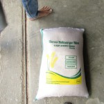 Inilah beras premium yang nasinya pulen hasil dari padi para petani Koptan Darma Usaha Sukasari dan dikemas di SP3T Sukasari (Foto:sembada/rori)