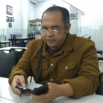 Koordinator Upsus PJK Wilayah Sumatera Barat Edy Purnawan, MSc ketikan memberikan keterangan kepada Media Pertanian online www.sembadapangan.com di Padang, baru-baru ini (Foto:sembada/rori)